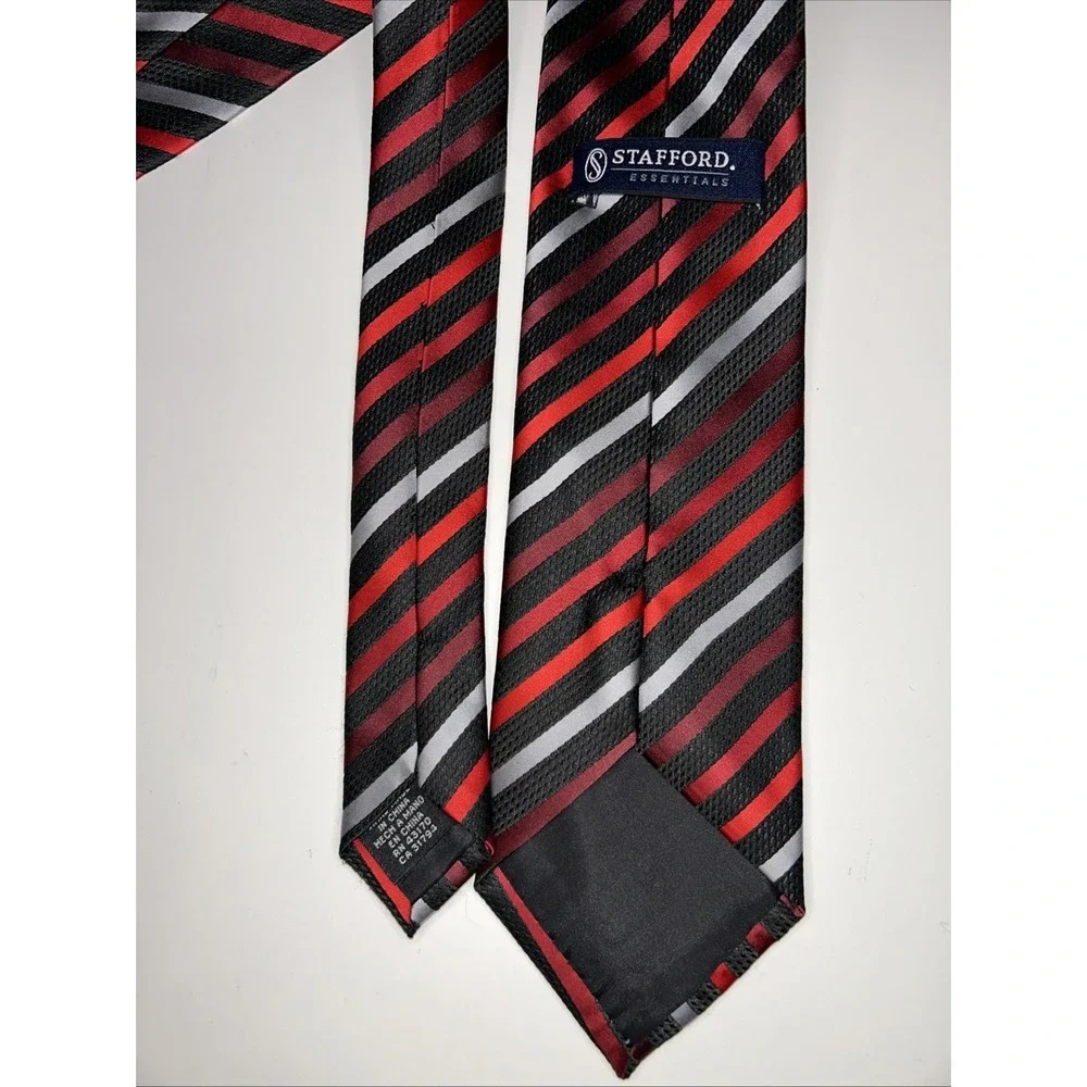 Tie Necktie Stripes Red Crimson Black‎ 3.25 W Handmade Stafford Essentials Men's